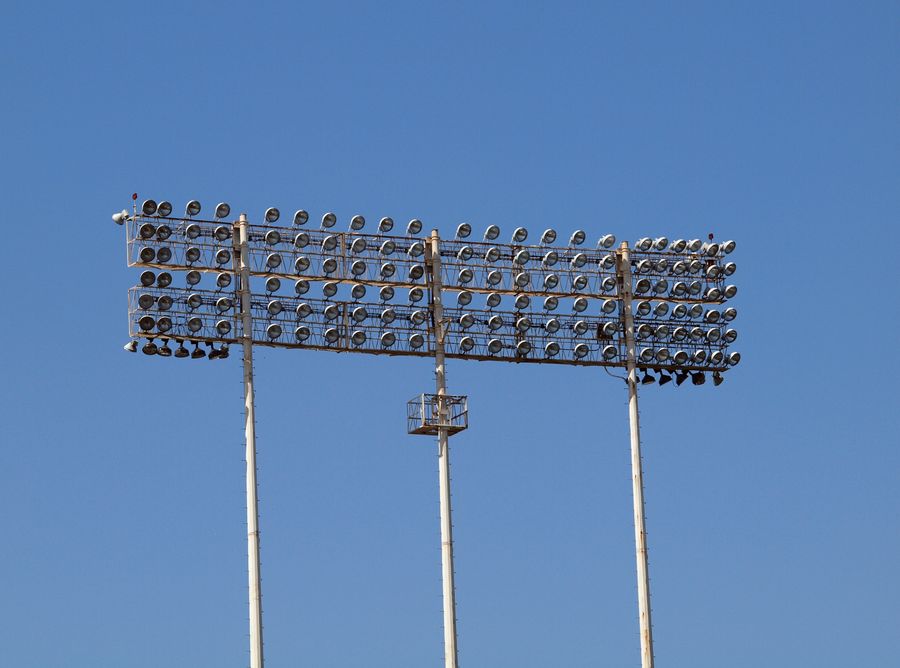 focos estadio iluminacion deportiva 1 Focos de estadio para iluminación deportiva
