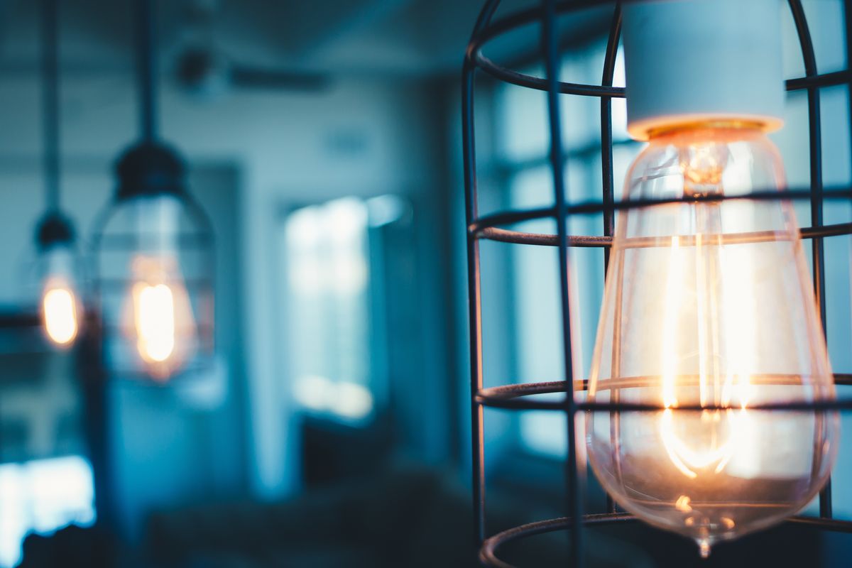 Lámpara colgante de luz cálida para interiores