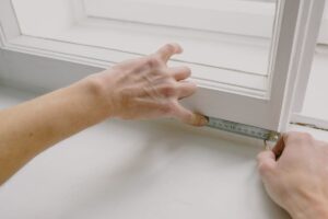 Medición de ventana para cortinas