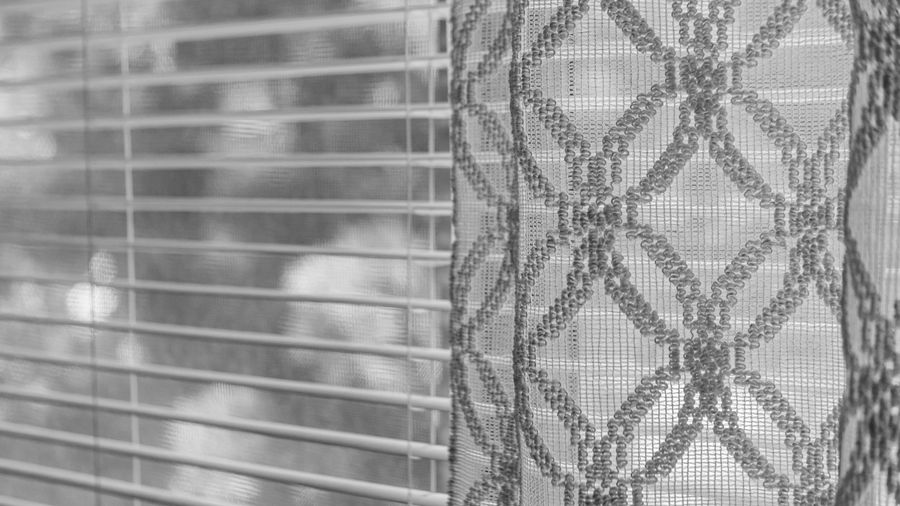 CL 26 1492 como elegir cortinas o persianas manuales medidas luz mecani referencia ¿Cuánta luz tienen que bloquear las cortinas o persianas manuales?